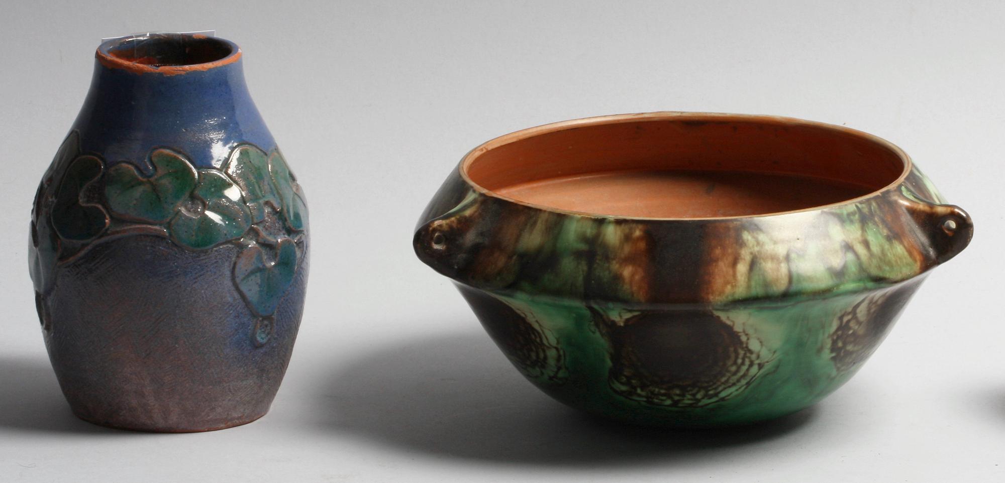 VAS samt AMPELL, Keramik.