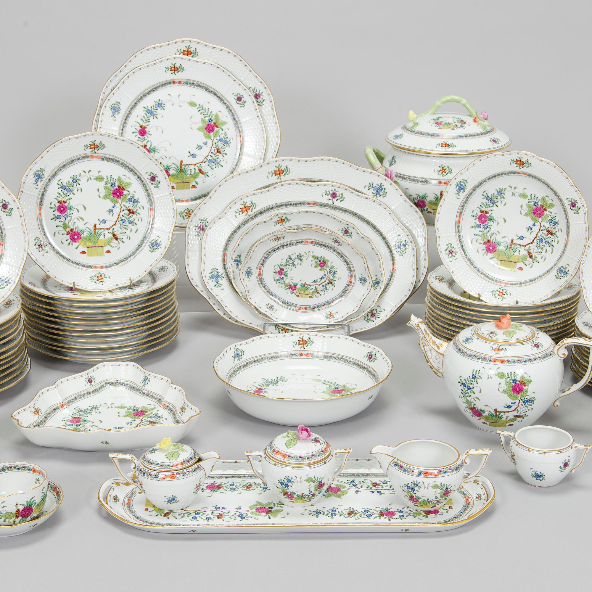 Herend, matservis, 100 delar, porslin, "Indian Basket" Ungern.