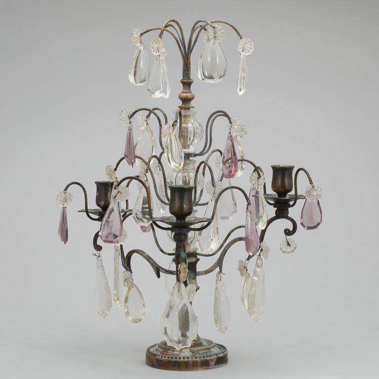 BORDSLYSTRAR, ett par, 1900-talets första hälft.