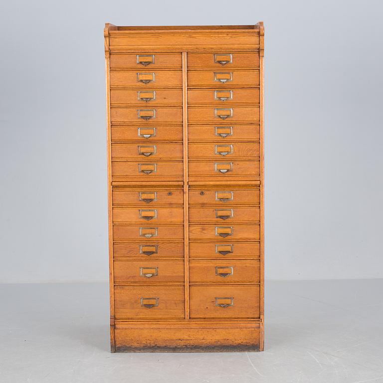 ARKIVSKÅP, tidigt 1900-tal.