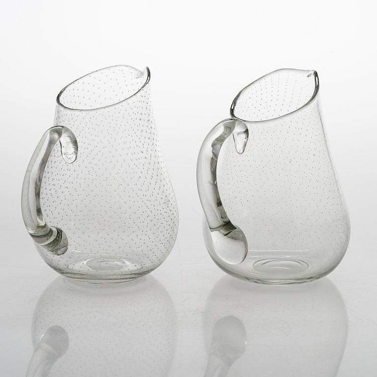 GUNNEL NYMAN, 15-piece Mid-Century Glassware Set by Nuutajärvi, Finland.
