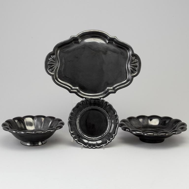 A 61 piece creamware service from Gefle, 1930's/40's.