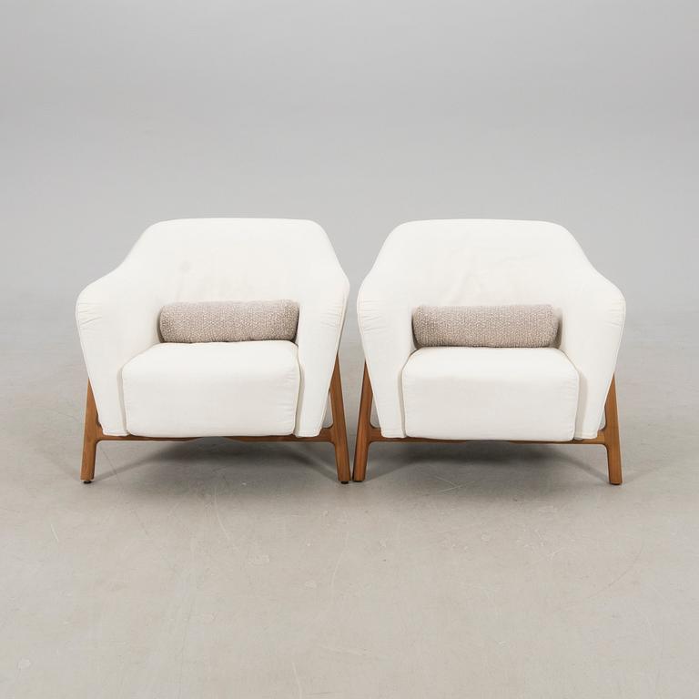 Philippe Nigro, a pair of armchairs, "Pilotis Nigro", for de Padova, 21st century.