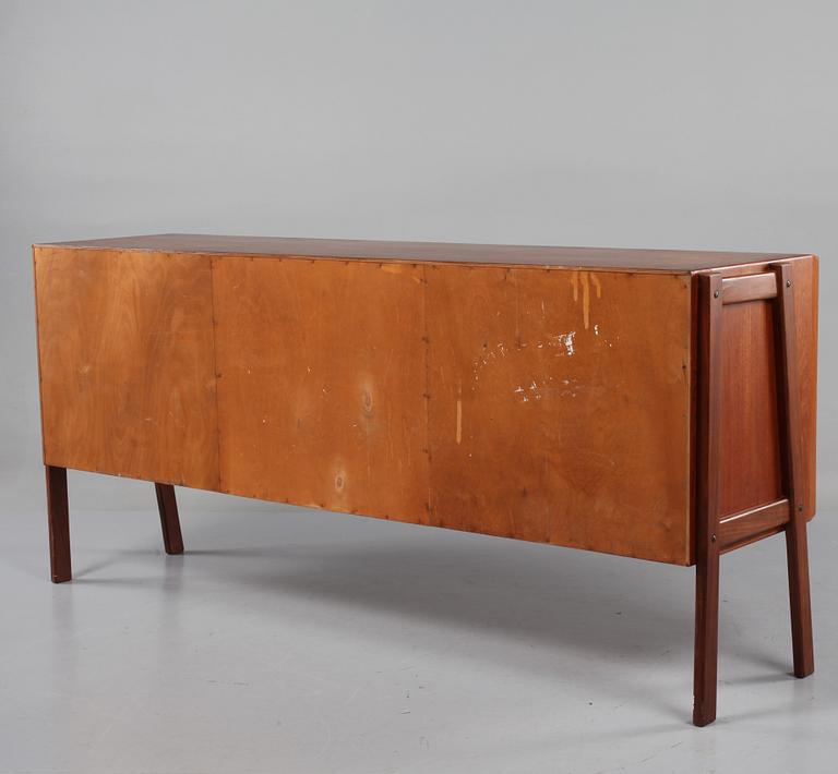 SIDEBOARD, Danmark, 1900-talets tredje kvartal.