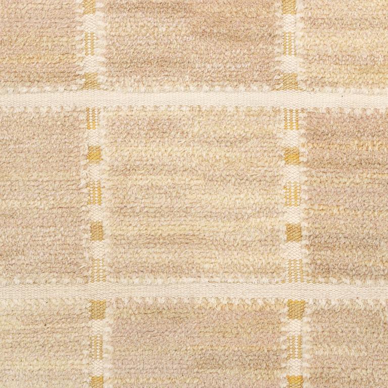 Barbro Nilsson, matta, "Gyllenrutan, ljus", reliefflossa, ca 219 x 204,5 cm, signerad AB MMF BN.