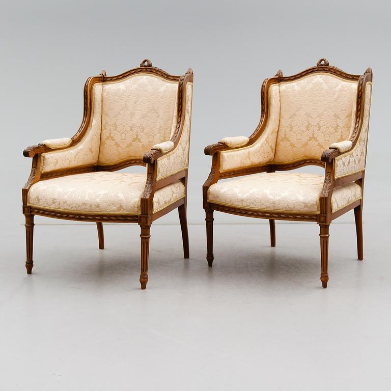 FÅTÖLJER, 1 par, gustaviansk stil, 1800-talets andra hälft.