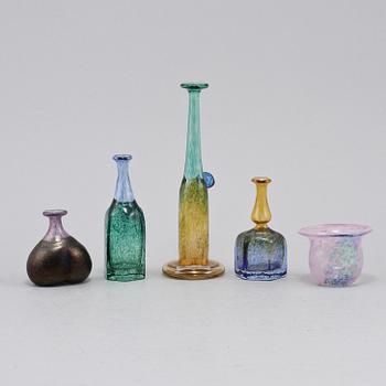 MINIATYRER, 5 st, glas, Bertil Vallien, mestadels Boda, 1900-talets fjärde kvartal.