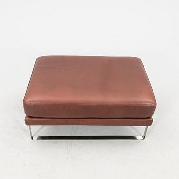 Ottoman "Romeo" by Calia Italia, contemporary.