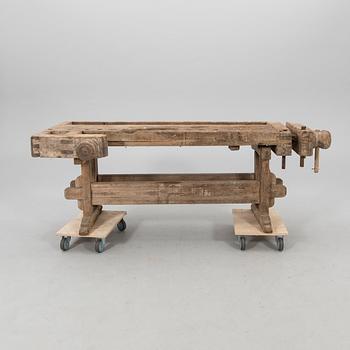 Snickarbänk omkring 1900.