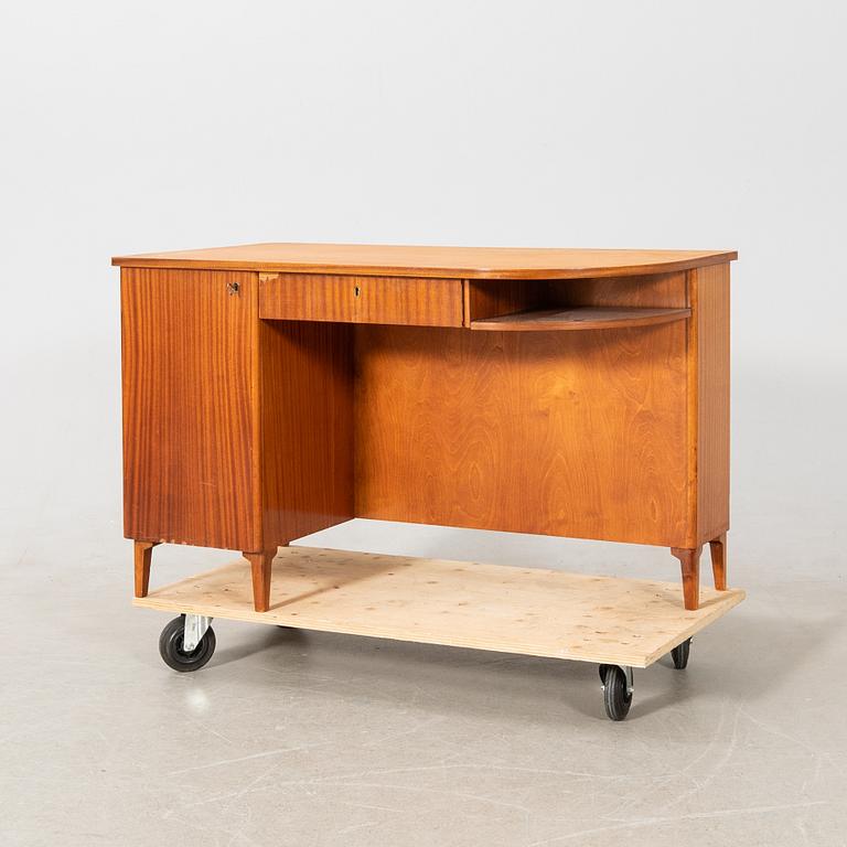 Desk/bookcase, mid-20th century.
