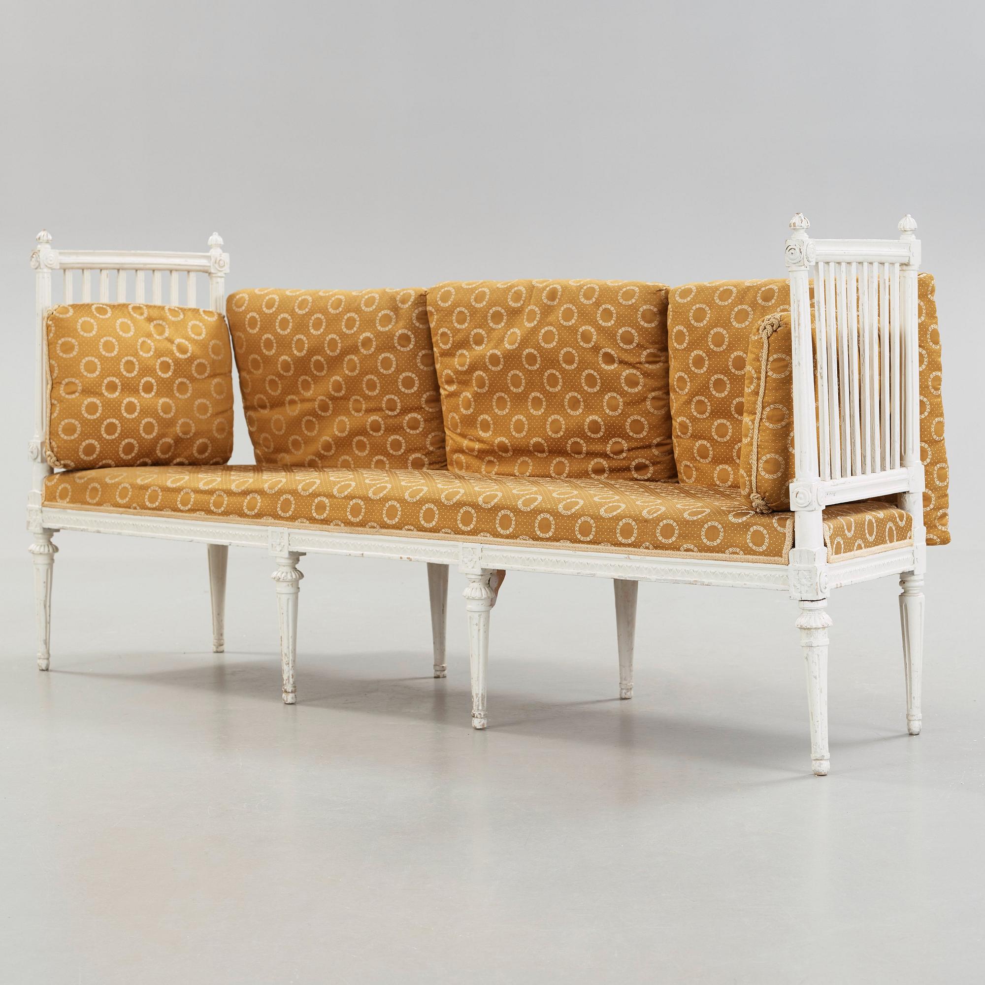 SOFFA/ FÖNSTERBÄNK. Gustaviansk, 1700-talets slut.