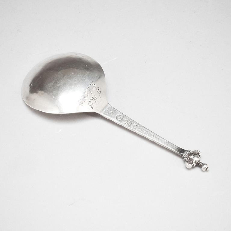 SUPSKED, silver. Otto Henrik Sjöberg, Falun 1736. Vikt 32 g.