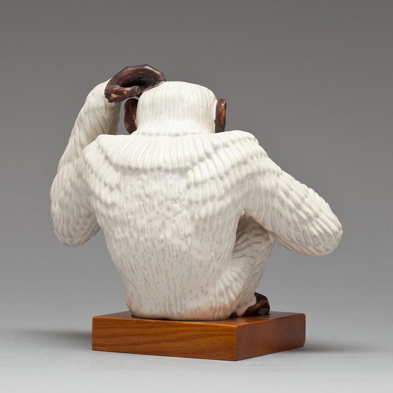 GUNNAR NYLUND, figurin, stengods, Rörstrand.