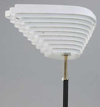 GOLVLAMPA, Alvar Aalto. A805, "Änglavinge". Valaisinpaja Oy, Artek.