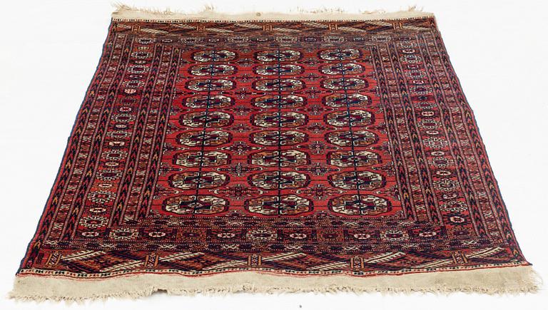 Matta, Bokhara, ca 163 x 110 cm.