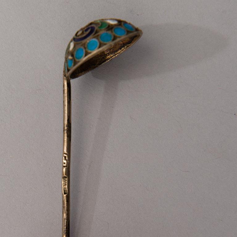 A SILVER AND ENAMEL SPOON AND SALTCELLAR, Moscow 1899-1908, Vasilii Kubarev, the spoon St:Petersburg ca 1900,