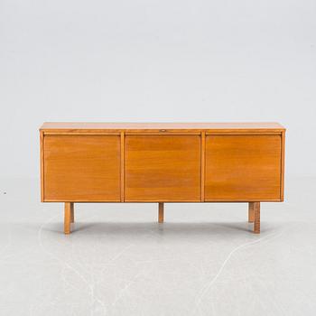 SIDEBOARD, 1900-talets mitt.