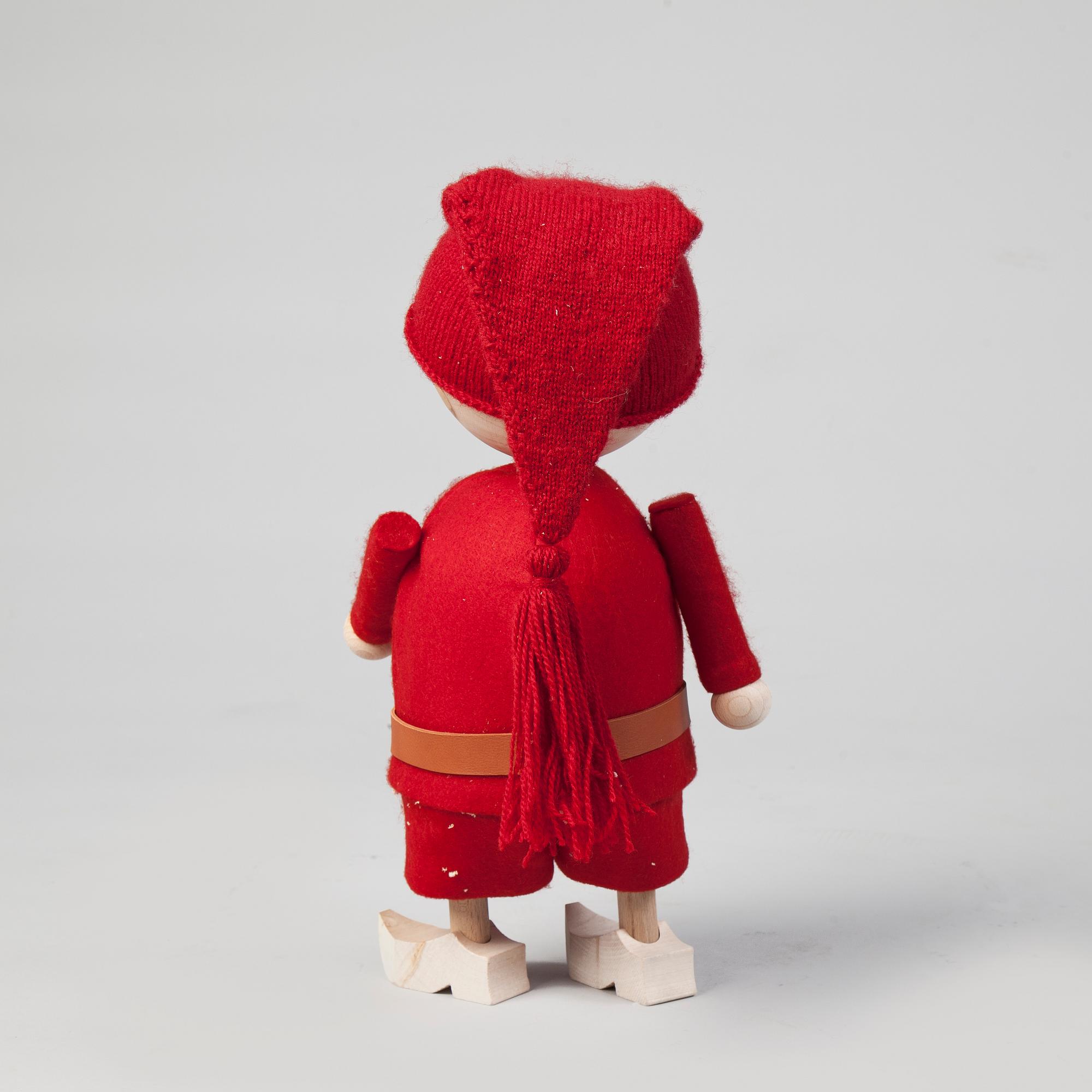 NISSE SVENSSON, NK 2014, JoAnn Tan Studio.