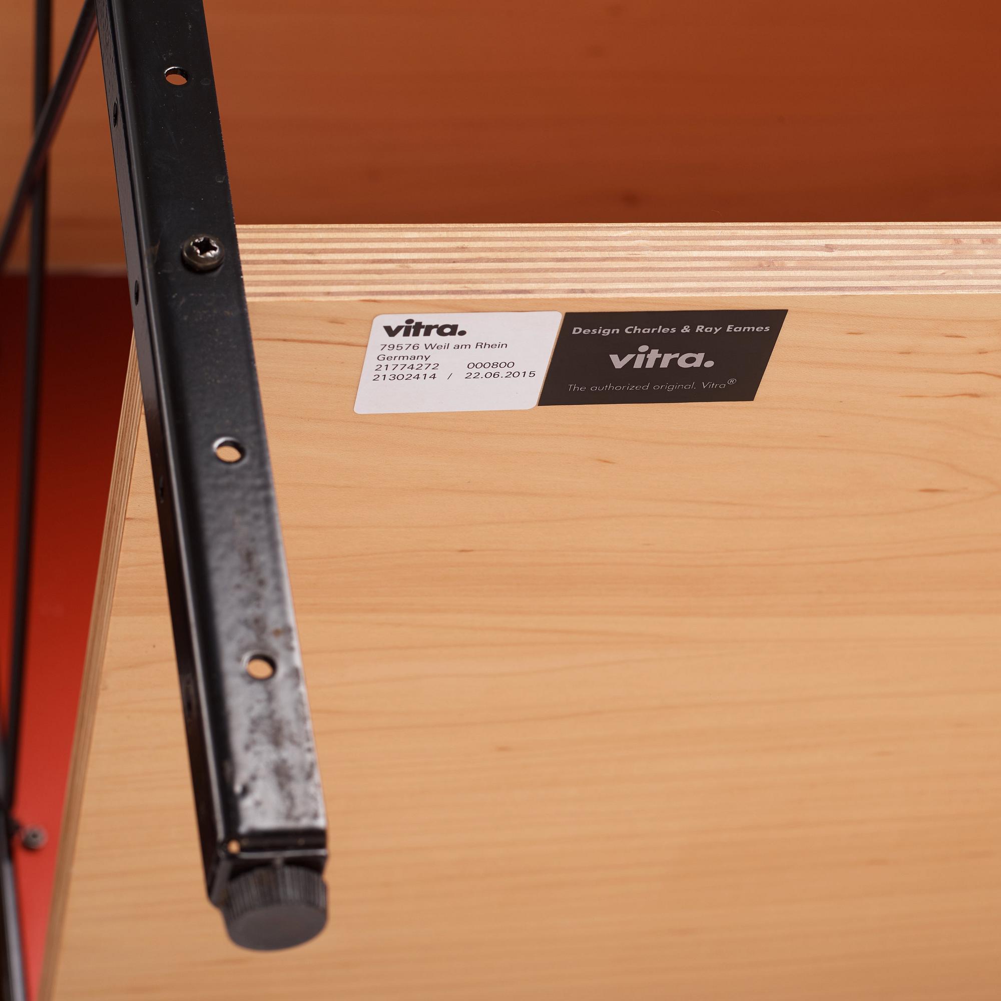 Charles & Ray Eames, hyllsystem, "ESU-Eames Storage Unit", Vitra, 2015.