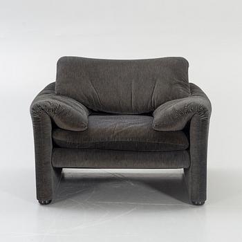 Vico Magistretti, armchair "Maralunga", Cassina late 20th century.