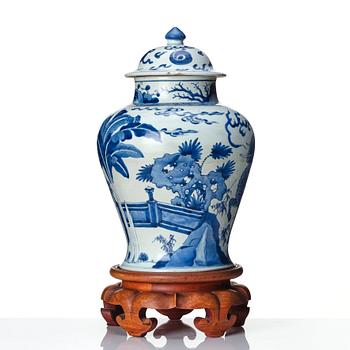 A Transtional blue and white baluster jar with cover, 17th Century.