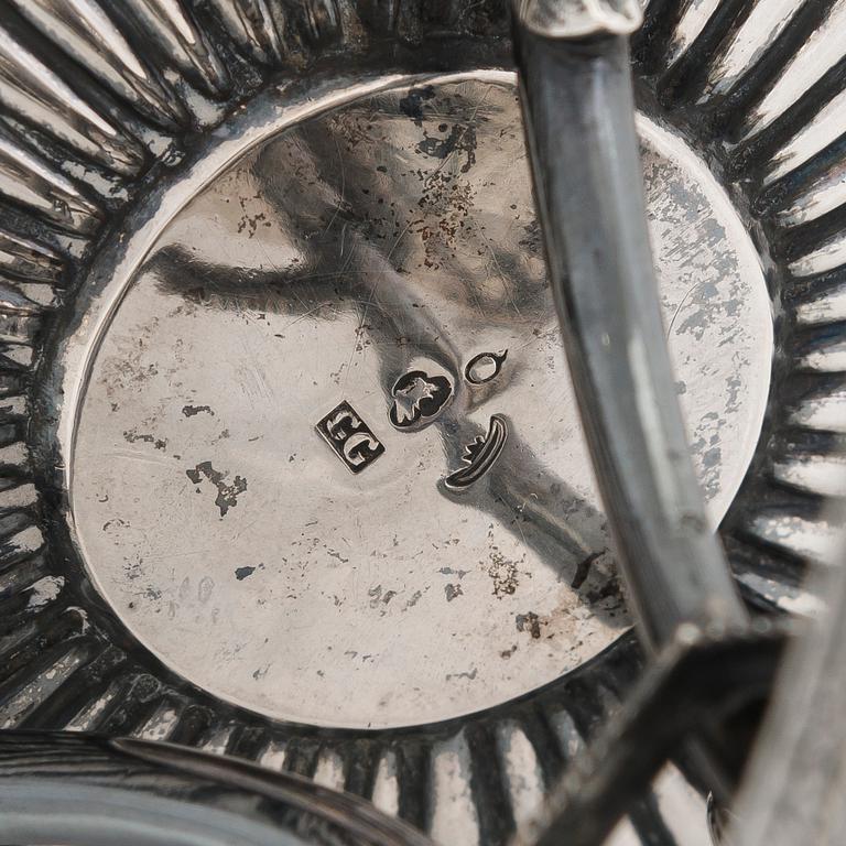 A lidded silver sugar bowl, maker's mark of Gustaf Grönholm, Helsinki 1825.