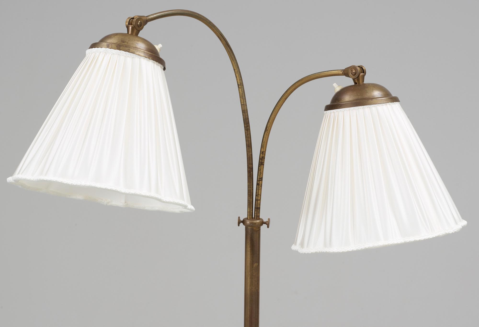 GOLVLAMPA, mässing, Sverige, 1940-tal.