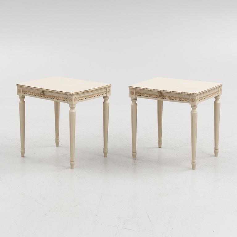 Nightstands, a pair, Gustavian style, second half of the 20th century.