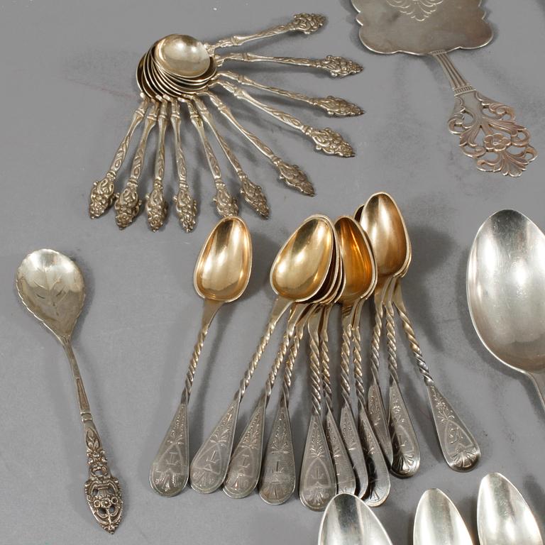 PARTI SILVER, 45 delar, mestadels Sverige, 1800-talets andra hälft- 1900-talets andra hälft, vikt ca 1140 g.