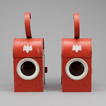 LYKTOR, ett par, DODO, England, 1900-talets första hälft.