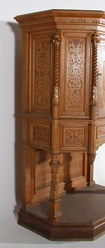 SKÅP, barockstil 1800/1900-tal.