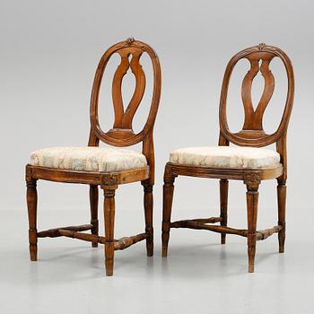 STOLAR, ett par, gustavianska, 1700-talets slut.