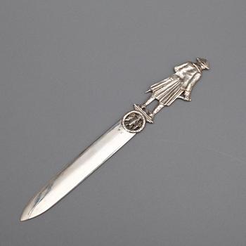 BREVKNIV, silver, Frankrike, omkring 1900. Vikt ca 128 gram.