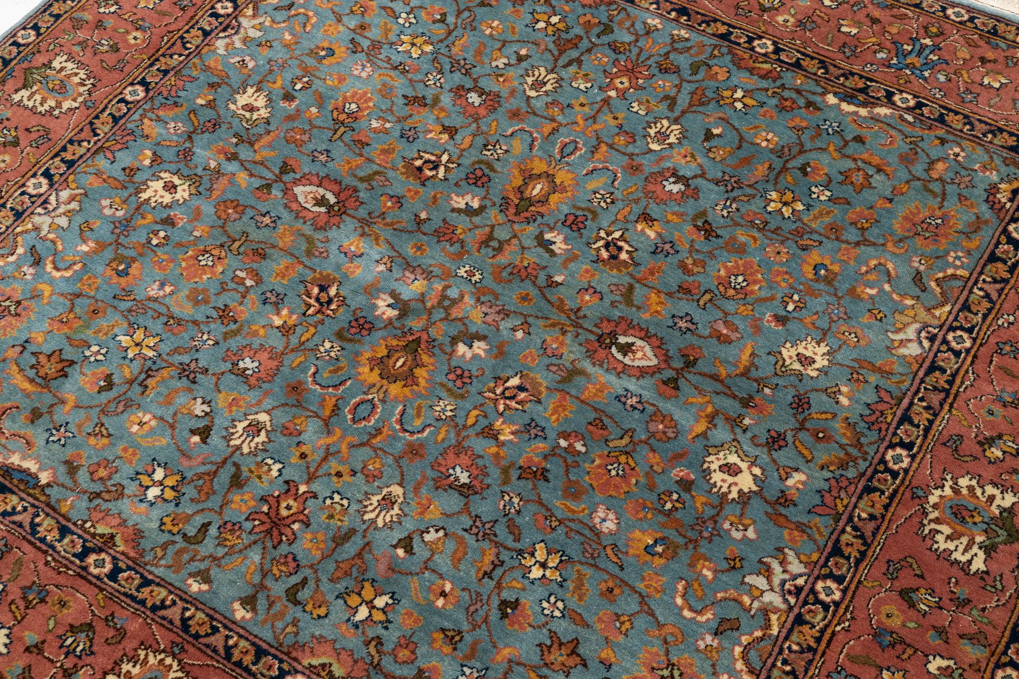 Matta, old östeuropa, ca 195 x 200 cm.