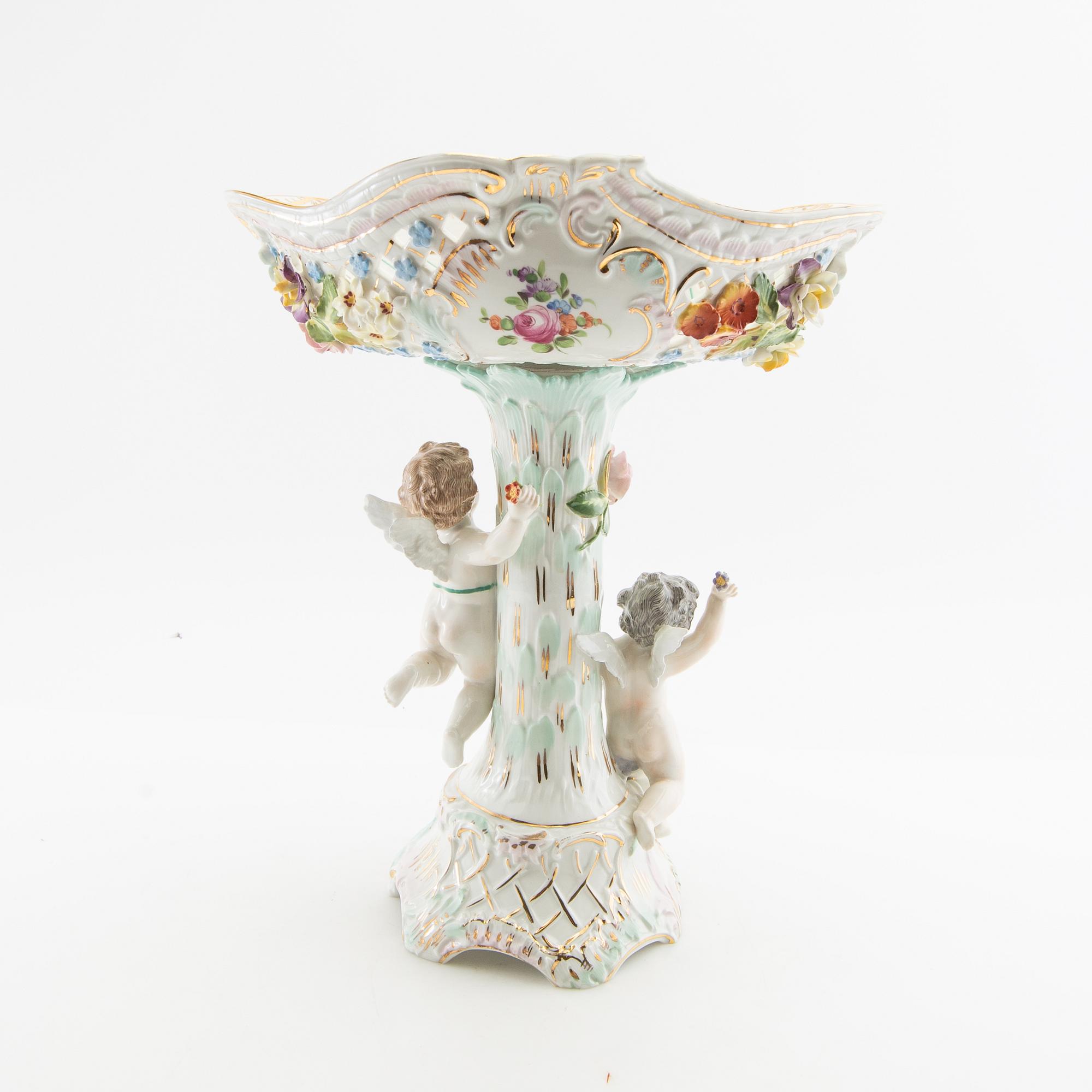 Bowl on foot Rococo style Germany mid-20th century porcelain.