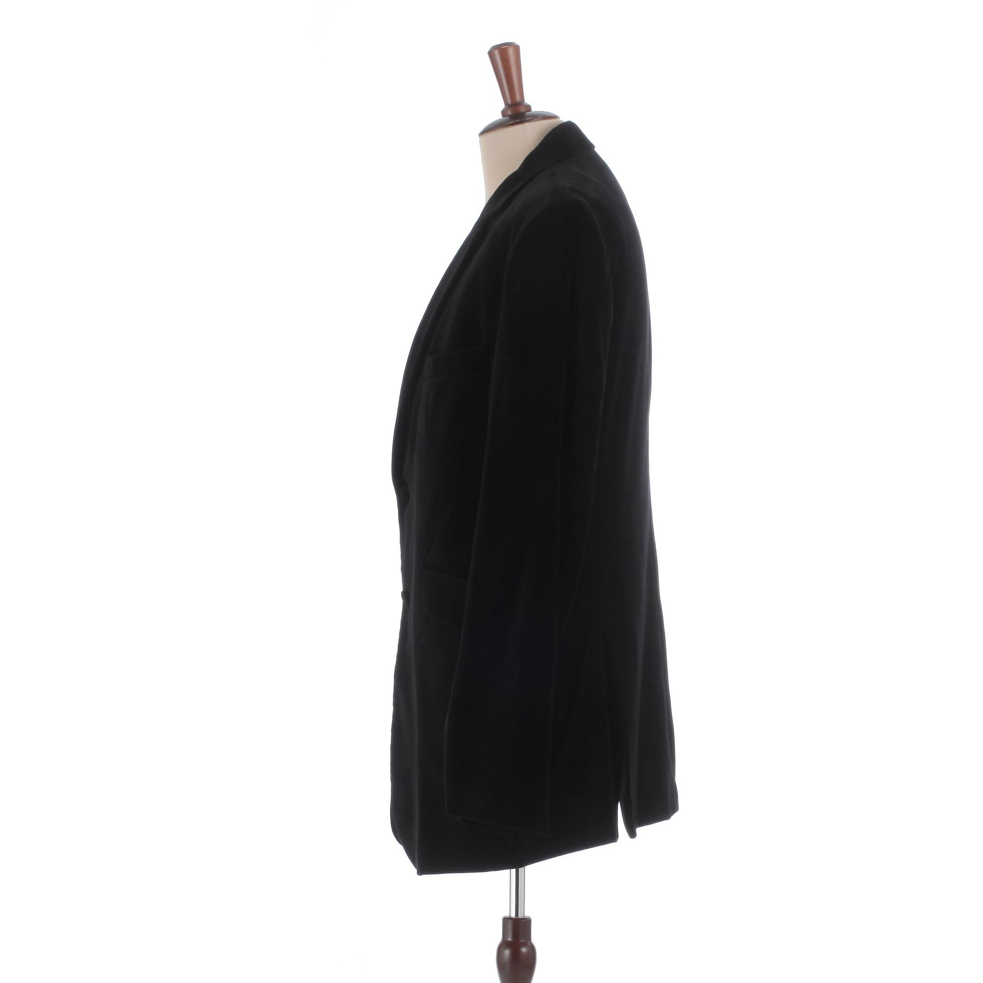 FAVOURBROOK, a black velvet jacket, size 52.