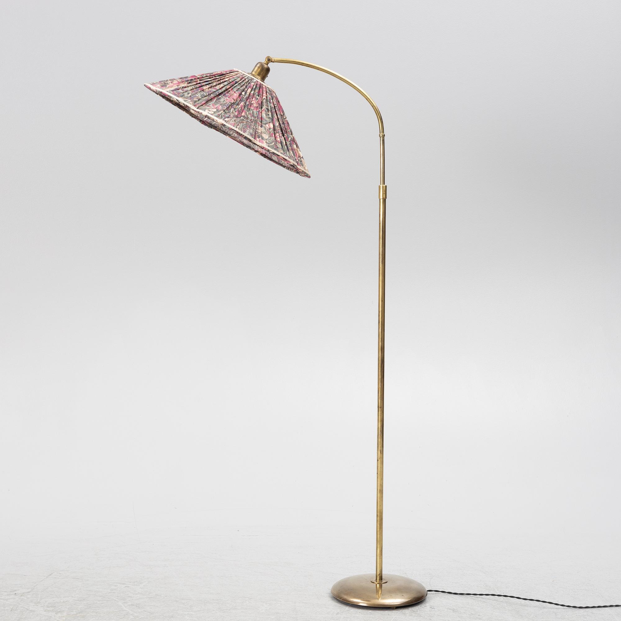 Bertil Brisborg, golvlampa, modell "30085", Nordiska Kompaniet, 1940-tal.