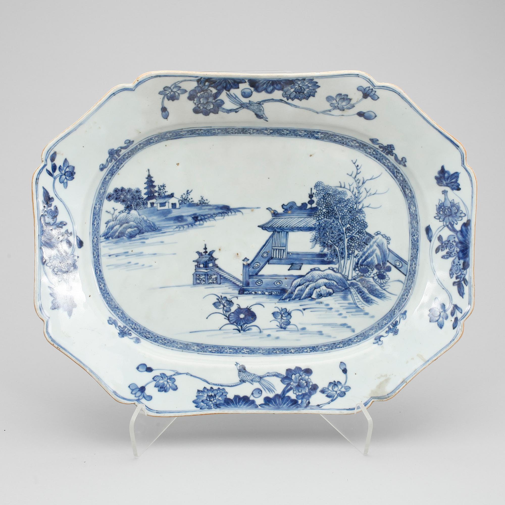 STEKFAT, porslin, Kina, Qianlong, 1700-tal.