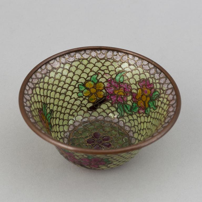 A Japanese glass and metal bowl, Meiji (1868-1912).