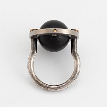 Glenn Roll, ring, silver with black bead.