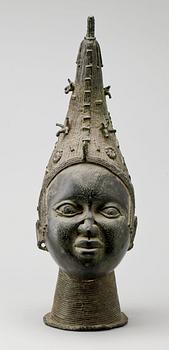 SKULPTUR, kopia från äldre förlaga, Benin, 1900-talets första hälft.