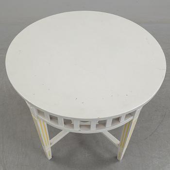 An early 20th century table.