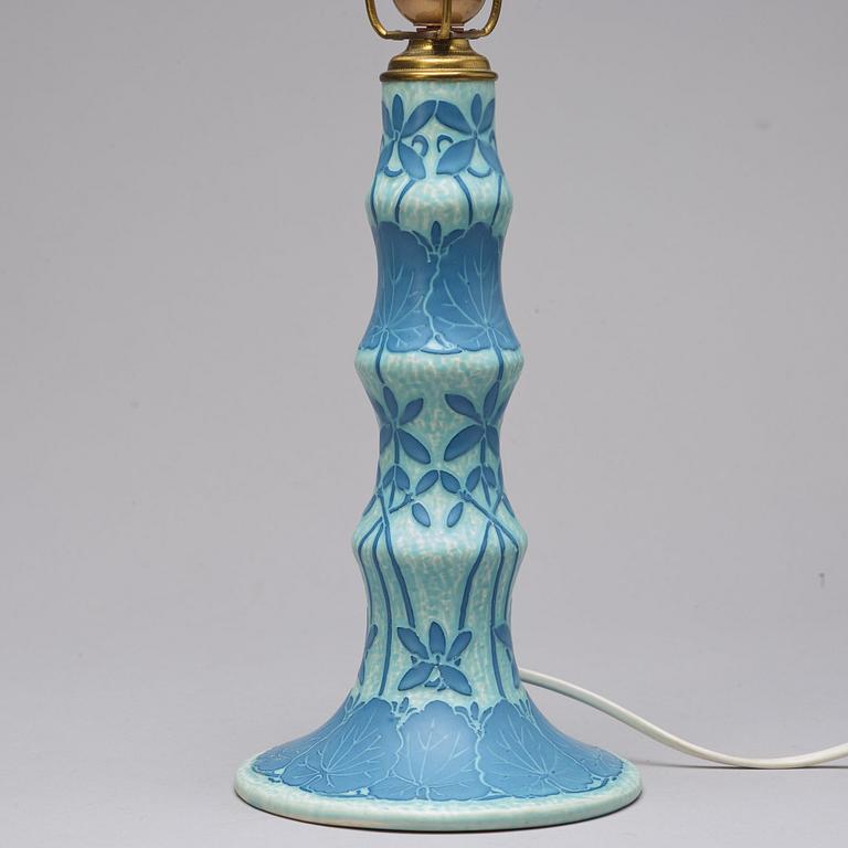 ELSA ENGESTRÖM samt JOSEF EKBERG, bordslampa och 2 skålar, Gustafsberg 1911 och 1914.