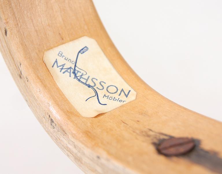 STOL, "Arbetsstol modell 41".
Bruno Mathsson för Firma Karl Mathsson, Värnamo.