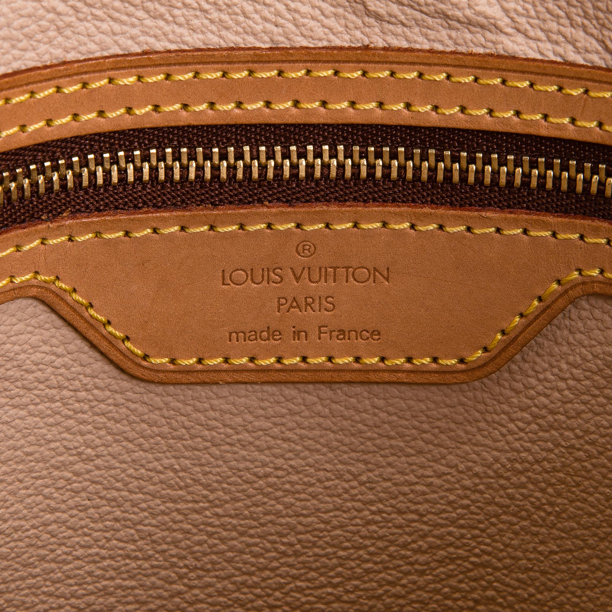 Louis Vuitton, "Bucket" ja pochette, laukku.