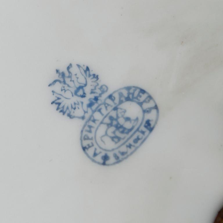 URNA, porslin, empirstil, 1900-talets andra hälft.