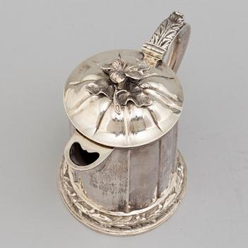 KANNA med lock, silver, Indien 1900-tal. Louis XVI-stil.