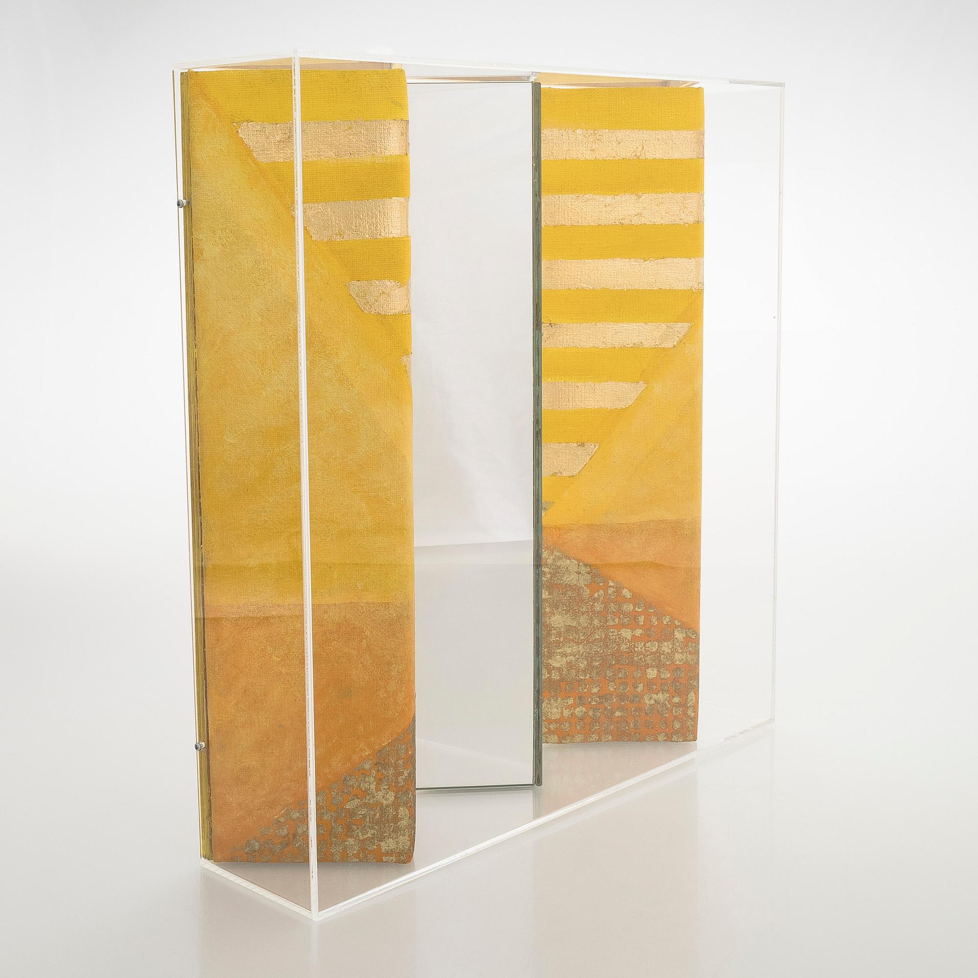 Francesca Mascitti-Lindh, an installation “Luce”, signed Francesca Mascitti Lindh, 2023.