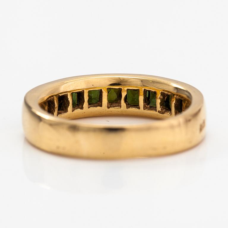 An 18K gold ring with tourmalines. Finland 2002.