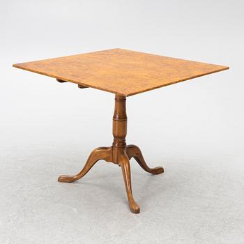 Anders Jacob Rosendahl, A folding table, Arboga, first half of the 19th century.